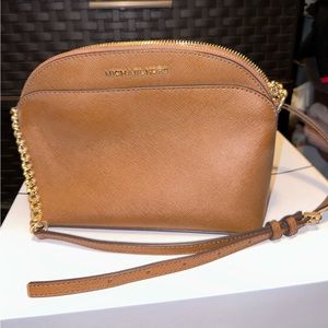 Michael Kors Tan barely uses cross body bag